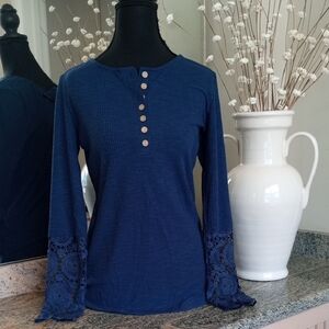 NWT Chic Navy Button-Down Women's Blouse with Lacey Sleeves Details